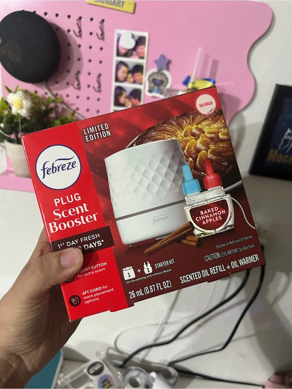 Febreze Plug Scent Booster Starter Kit - Red